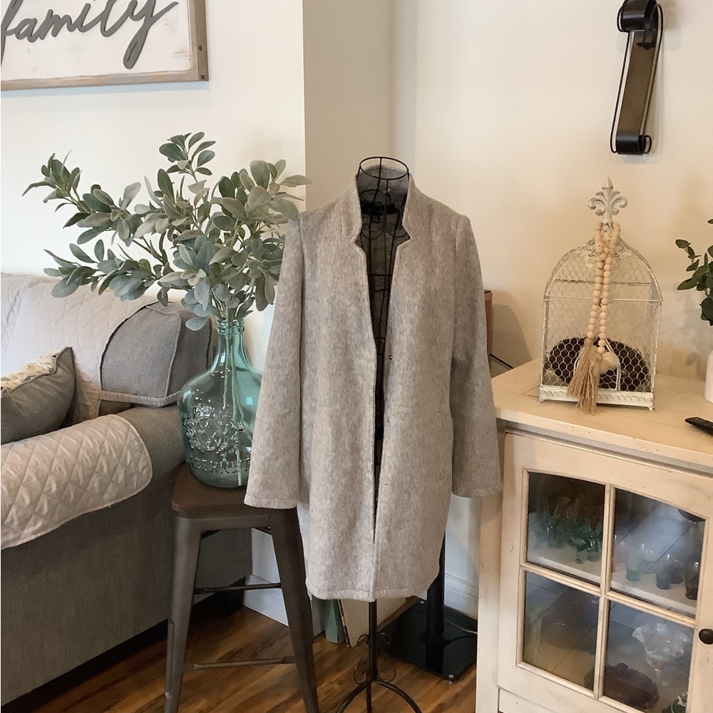 Vero Moda Heather Gray lightweight coat size Medium
